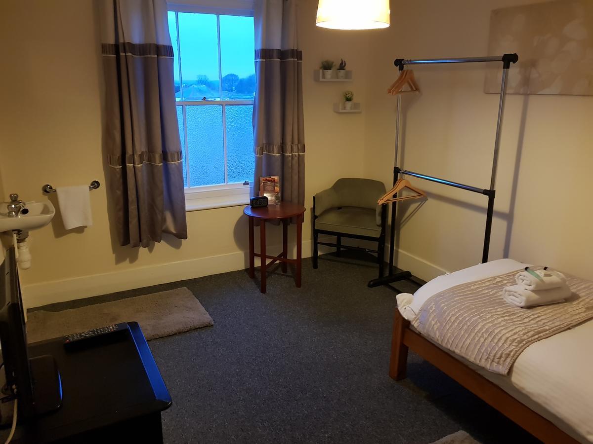 Waterfront Hotel Deal Eksteriør billede
