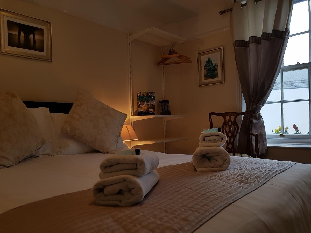 Waterfront Hotel Deal Eksteriør billede
